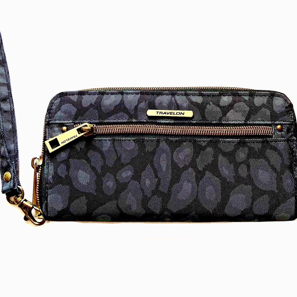 Travelon Gray Print Nylon Zipper Wallet